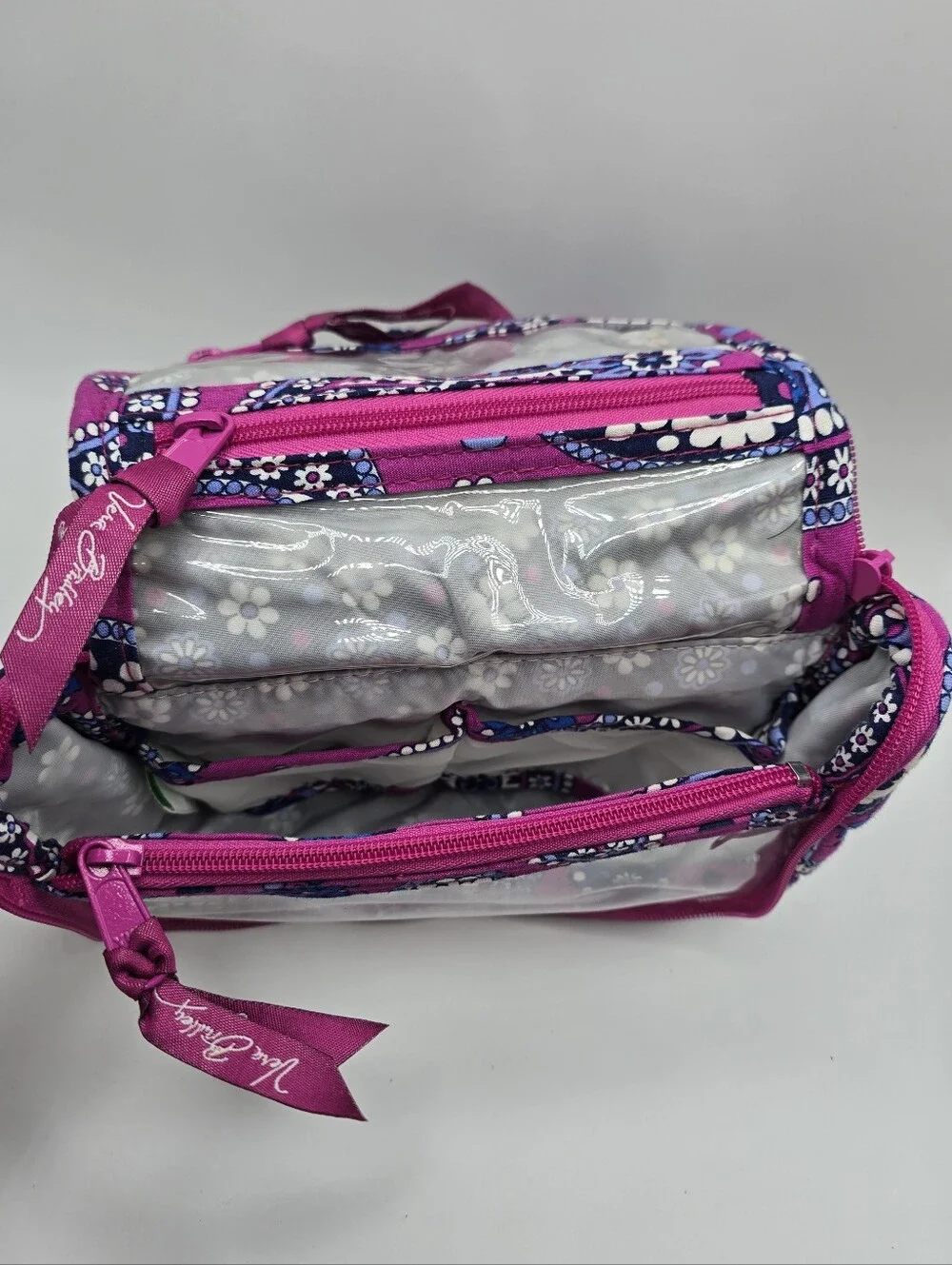 Vera Bradley Boysenberry Mini Hanging Travel Organizer Cosmetic Toiletry Bag